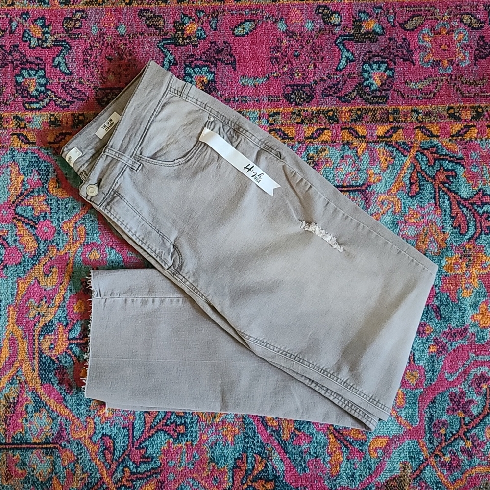 Kensie the slim straight, distressed gray, cropped jeans, 10/30